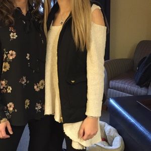 Cutout shoulder Flowy Sweater